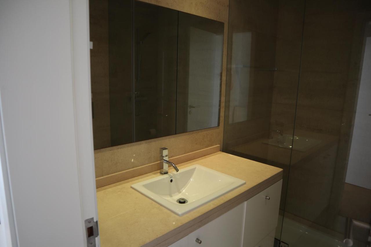 Villa Dos Salgados, 5Bdr, Beach Front, Near Salgados Golf Club Гия Екстериор снимка