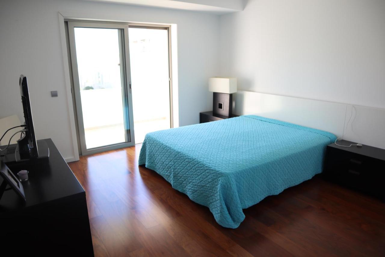 Villa Dos Salgados, 5Bdr, Beach Front, Near Salgados Golf Club Гия Екстериор снимка
